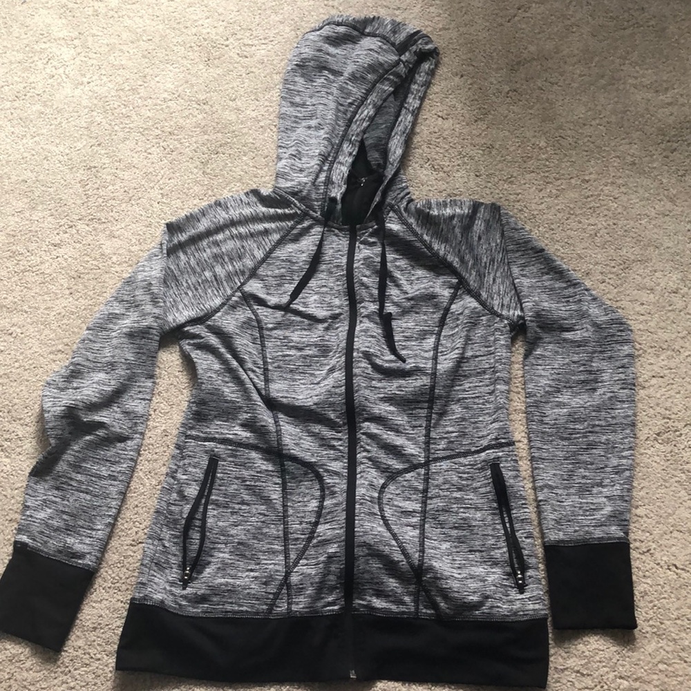 Eddie Bauer sweatshirt